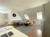 Wohnzimmer - 2 Zimmer Etagenwohnung zur Miete in Baden-Baden