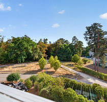 Schöne Aussichten: 4- Zimmer Wohnung mit großem Balkon, Stellplatz und EBK - Hügelsheim