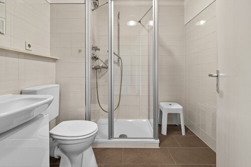 Badezimmer - 1 Zimmer Einfamilienhaus zur Miete in Durmersheim