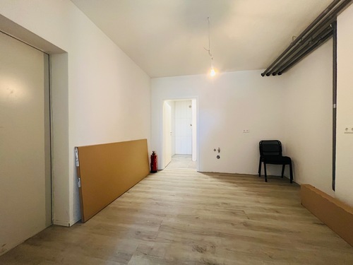 EG-Büro 4 / Aufenthaltsraum - 