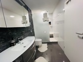 Badezimmer - Sicht Dusche - 