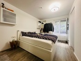 Schlafzimmer - Sicht Garten und Terrasse - 