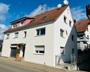 Renditestarkes Mehrfamilienhaus mit Stil – Altbau trifft Neubau - Gäufelden-Nebringen