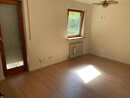 IMG-20250815-WA0038 - 1- Zimmerwohnung mit 36,00 m² in Bad Berneck im Fichtelgebirge zur Miete