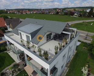 Rooftop-Penthouse mit 2 Garagen- und 2 Aussenstellplätzen - Wettstetten