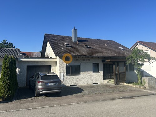 Straßenansicht - 