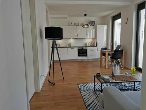 4 - 1- Zimmerwohnung mit 38,00 m² in Dresden zur Miete