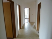Flur - 4 Zimmer Etagenwohnung in Lage