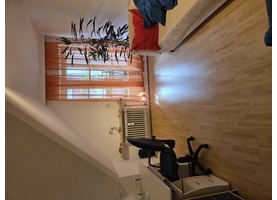 Modernes Zimmer - 480,00 EUR Kaltmiete, ca.  14,00 m² Wohnfläche in Nürnberg (PLZ: 90480)