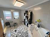 Badezimmer Dachgeschoss - (KI generiert) - 