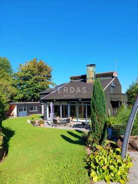 Foto - Haus zum Kaufen in Engelsbrand Grunbach 899.000,00 € 200 m²