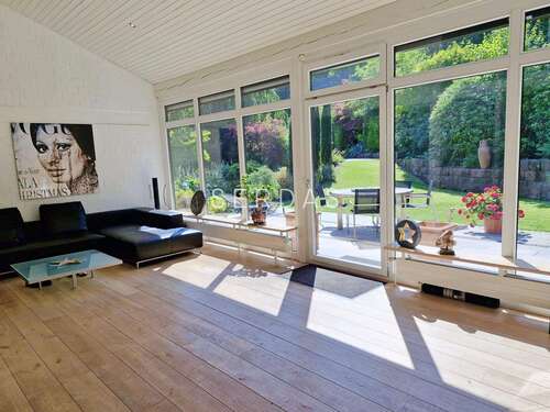 Foto - Haus zum Kaufen in Engelsbrand Grunbach 949.000,00 € 200 m²