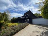 Foto - Haus zum Kaufen in Engelsbrand-Grunbach 849.000,00 € 200 m²