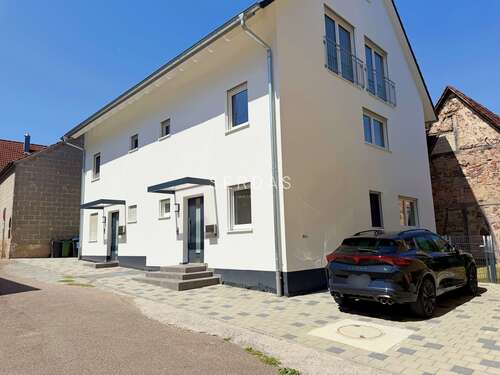 Foto - Haus zum Mieten in Ammerbuch-Breitenholz 1.890,00 € 134 m²