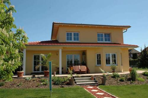 Foto - Haus zum Kaufen in Schkölen 399.000,00 € 148 m²