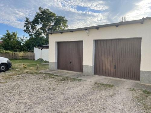 Garagen - 3 Zimmer Erdgeschoßwohnung in Groß Kreutz (Havel)