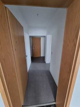 Flur Richtung WZ - 
