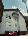 Lützelbach_Außenansicht_Balkonseite - Idyllische Dachgeschosswohnung mit Panoramablick