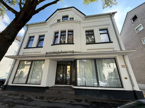 Aussenansicht - Dreifamilienhaus mit Gewerbe in Dortmund-Aplerbeck