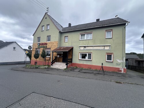 Außenansicht - 15 Zimmer Einfamilienhaus zum Kaufen in Betzdorf