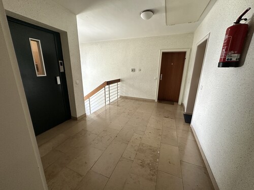 Eingangsbereich 3. Etage - Etagenwohnung mit 90,00 m&sup2; in Hemer zum Kaufen