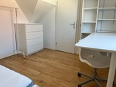 6425835c-4a46-4b15-9969-3987d06957e0 - Ab sofort! Schönes helles WG Zimmer in Reutlingen