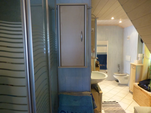 Badezimmer Hauptw - 
