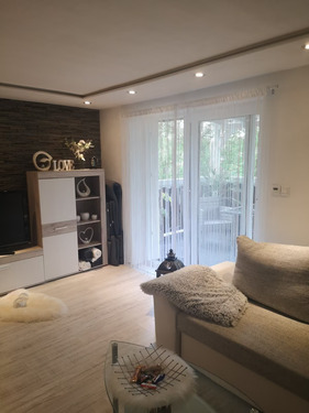 Einliegerwohnung - 5 Zimmer Einfamilienhaus zum Kaufen in Naila
