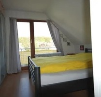 Exklusive 2,5 Zi. DG-Maisonette Whg - Schwalbach am Taunus