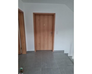 Helle 3Zimmer Wohnung - 1.200,00 EUR Kaltmiete, ca.  80,00 m² Wohnfläche in Bahlingen am Kaiserstuhl (PLZ: 79353)