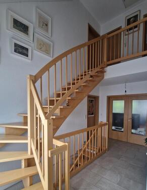 Eingang - Doppelhaushälfte mit 202,00 m² in Linden zum Kaufen