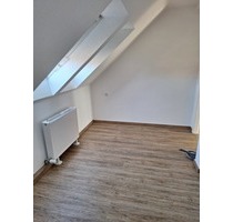 Dachgeschosswohnung zu vermieten - Dresden Dachgeschosswohnung zu vermieten - Dresden