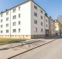 Helle 3,5-Zimmer-Wohnung mit Garage, Kellerraum und Dachboden-Stauraum - Essen Helle 3,5-Zimmer-Wohnung mit Garage, Kellerraum und Dachboden-Stauraum - Essen