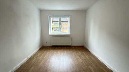 WG 4, 2 OG Zimmer 3 - 