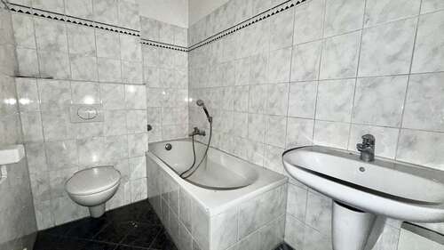 Badezimmer/WC - 