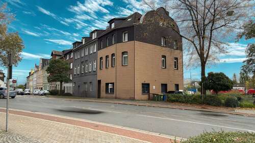 Außenansicht - 11 Zimmer Mehrfamilienhaus, Wohnhaus zum Kaufen in Oberhausen