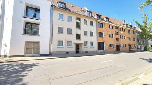 Außenansicht - 3 Zimmer Erdgeschoßwohnung zum Kaufen in Essen