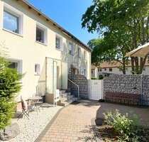 Modernisiertes Reihenhaus mit Wellnessbad, Gäste-WC, Keller & 248 m² Grundstück - Bönen