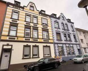 Großzügige 3,5-Zimmer-Wohnung im 1. Obergeschoss in zentraler Lage von Alt-Oberhausen