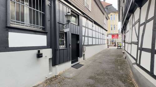 Seitenansicht - 2 Zimmer Dachgeschoßwohnung in Hattingen