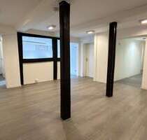 Büro- und Praxisfläche in Hattingen-Altstadt mit IT-Raum, LAN, Seminarraum & Garten