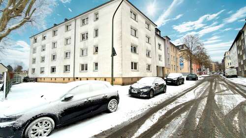 Außenansicht - Attraktiv geschnittene 3,5-Zimmer-Wohnung mit optionaler Garage und zusätzlichem Stauraum