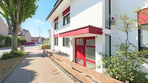 Außenansicht - 5 Zimmer Maisonettenwohnung zur Miete in Essen