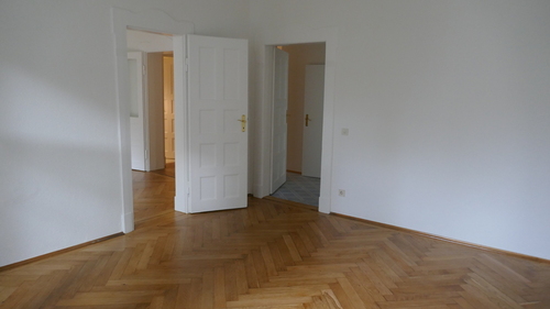 P1100253 - 2 Zimmer Etagenwohnung in München