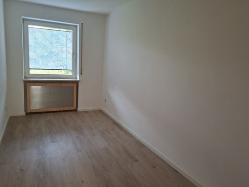 20251021_115437 - 3- Zimmerwohnung mit 87,00 m² in München zur Miete