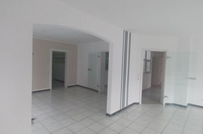 Wohnraum mit Esszimmer - 