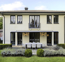 EXKLUSIVE TOSKANA-VILLA SÜDLICH VON GRÜNWALD – WOHNEN WIE IM URLAUB - Straßlach München