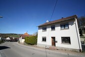 Haus Vorderseite - 5 Zimmer Einfamilienhaus zum Kaufen in Rockenhausen / Marienthal (Pfalz)