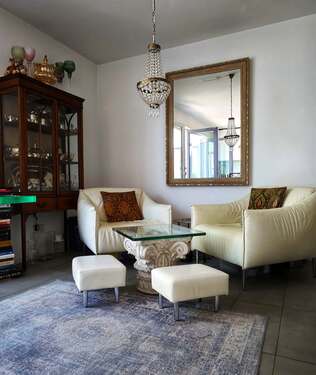 Sitzgruppe Nordflügel 1 - 