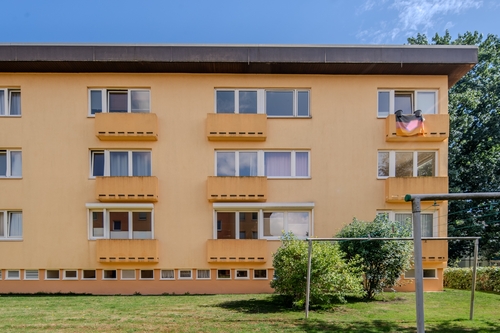 15-Aussenfassade- Rückansicht mit-Balkonen - 